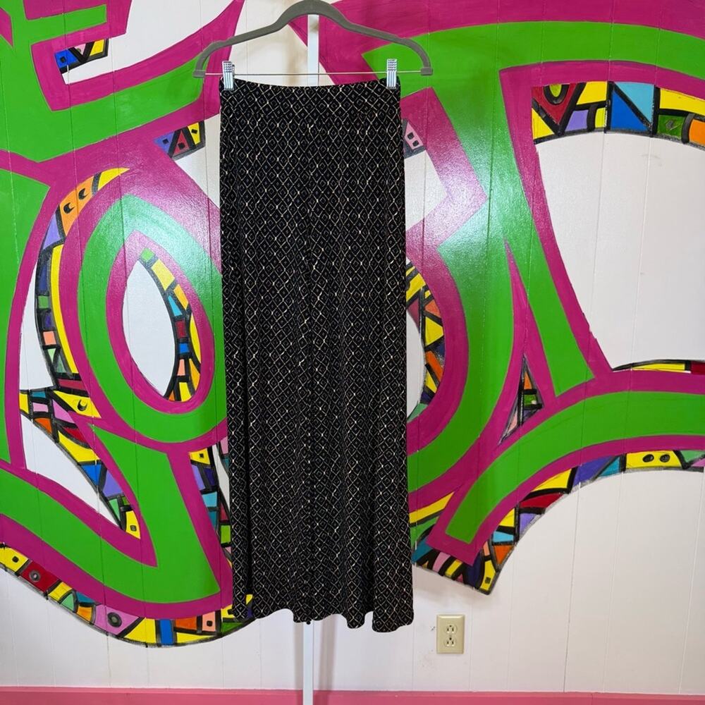 Maurices Black Patterned Wide Leg Pants for Dressy Occasions. Size XS.